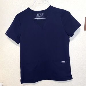 CASMA Three-Pocket Scrub top